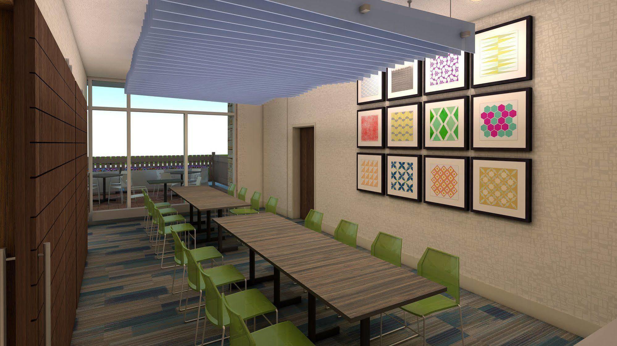 Holiday Inn Express & Suites - Roswell By Ihg Exterior photo